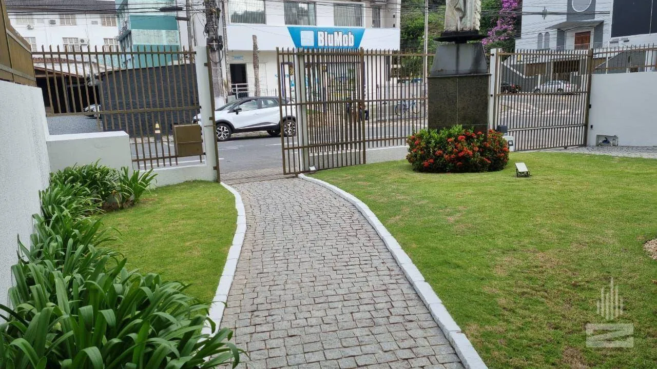 Prédio Comercial à Venda com 9 Salas e em Excelente Localização no bairro Centro em Blumenau — foto 5