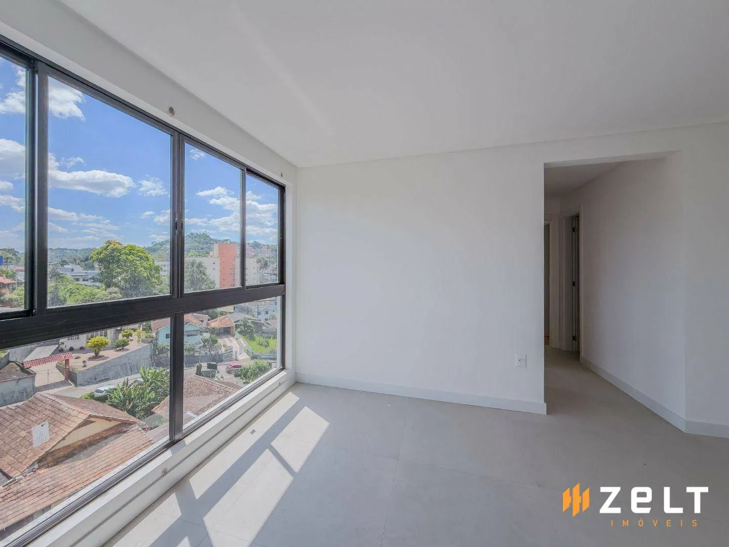 Apartamento à Venda 2 Dormitórios e 60m no bairro Velha em Blumenau - foto 1