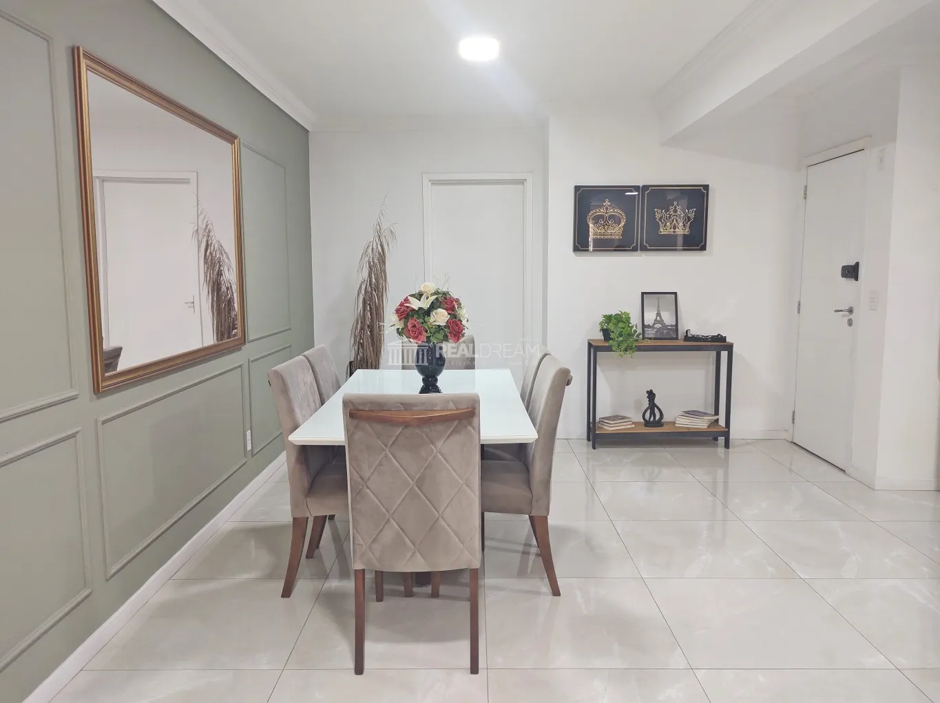 Apartamento amplo de 3 dormitórios (1 suíte) — foto 5