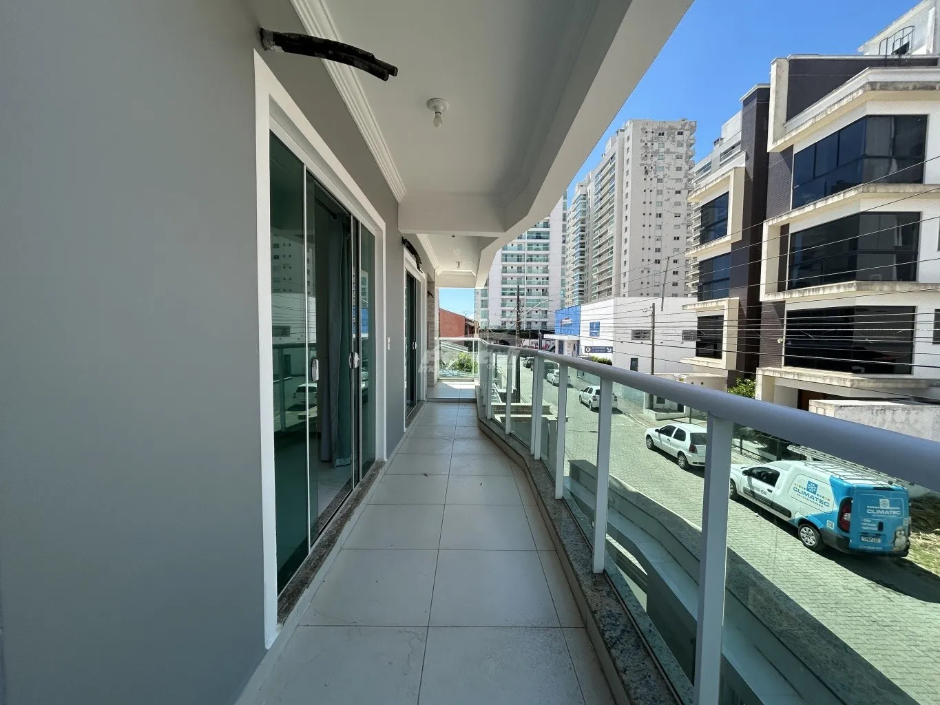 Apartamento disponível para locação no bairro Itacolomi, em Balneário Piçarras. (Cód. 19382) — foto 4