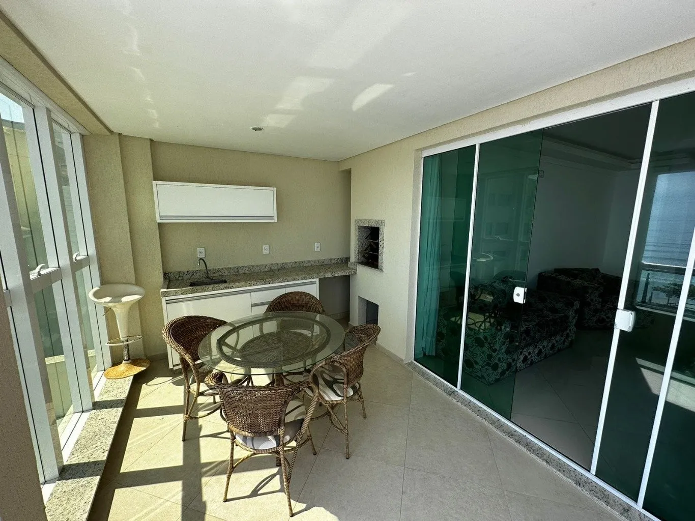 Apartamentos em Itapema - foto 1