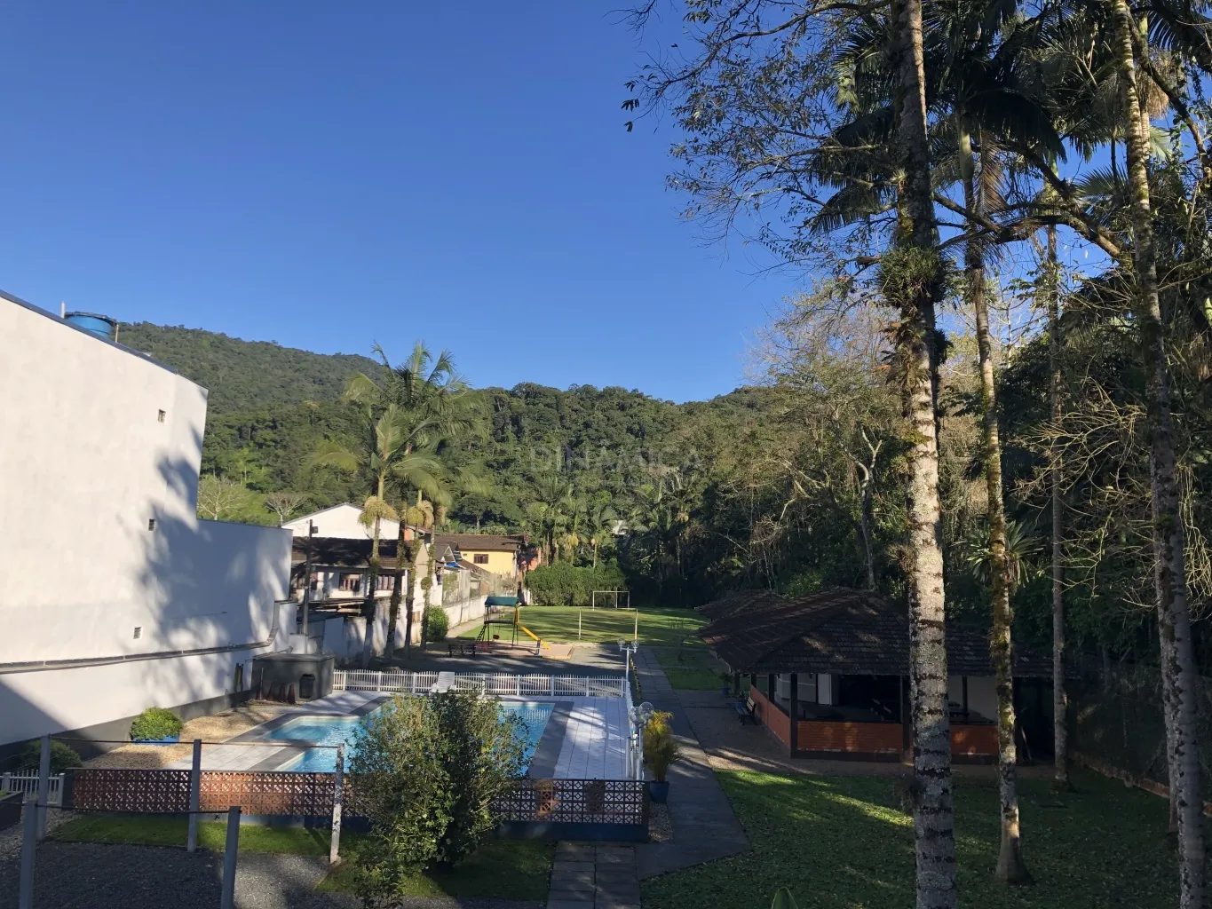 Apartamento com 3 dormitórios no Bairro Garcia em condominio Home Club — foto 2