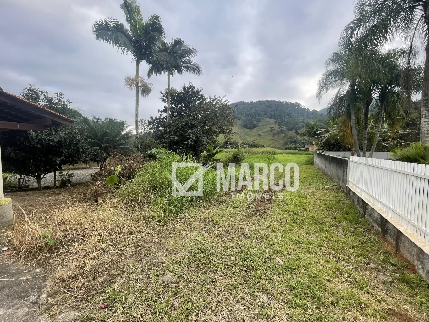 Terreno amplo e plano no bairro Wunderwald, em Pomerode — foto 3