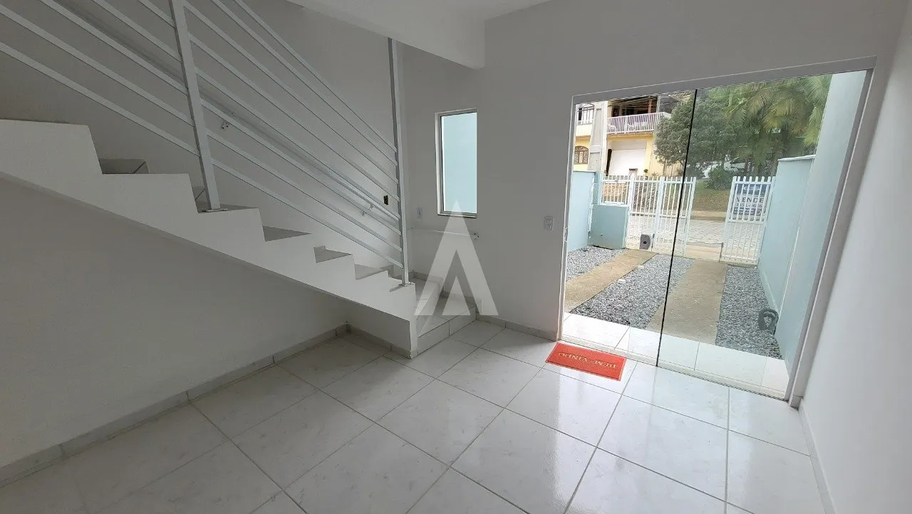 Sobrado Geminado com 2 quarto(s) à venda no bairro Floresta em Joinville, por R$ 350.000.00. — foto 3