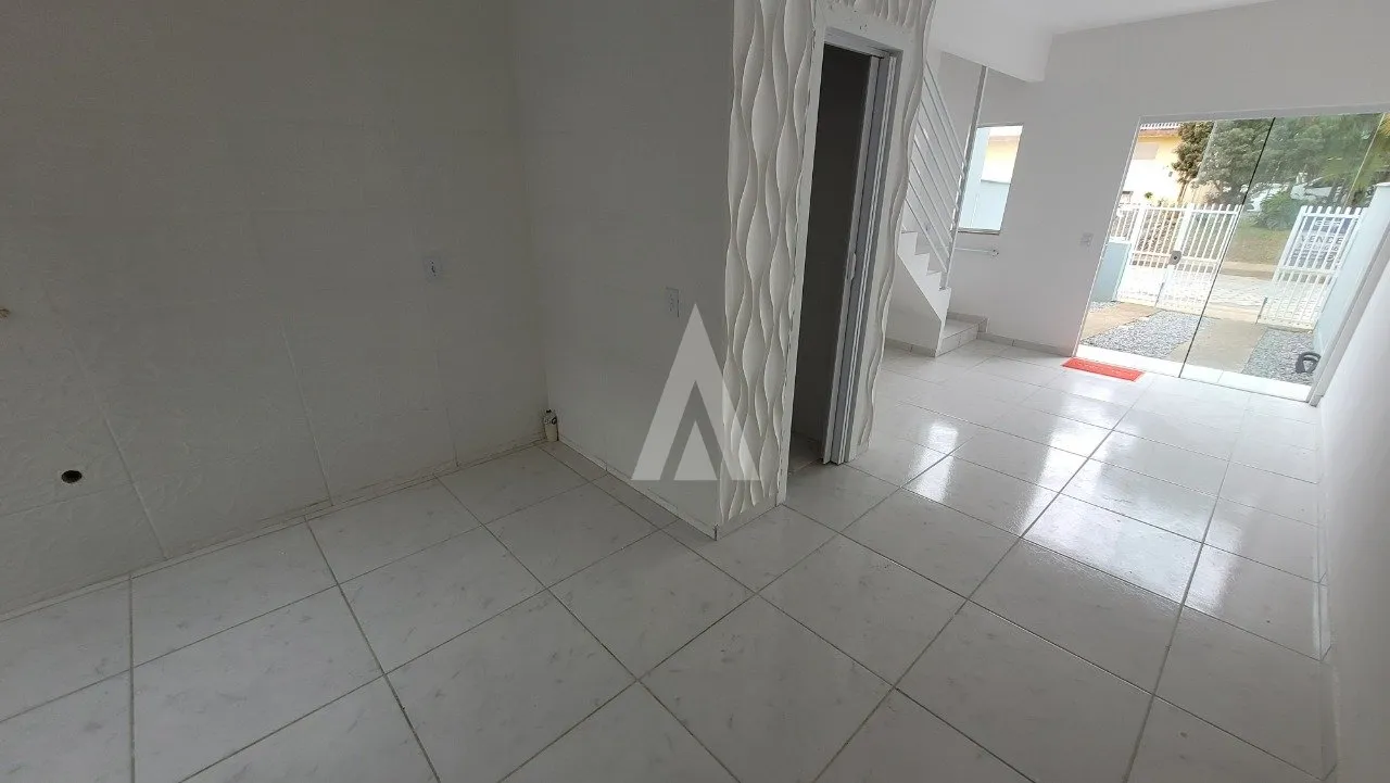 Sobrado Geminado com 2 quarto(s) à venda no bairro Floresta em Joinville, por R$ 350.000.00. — foto 4