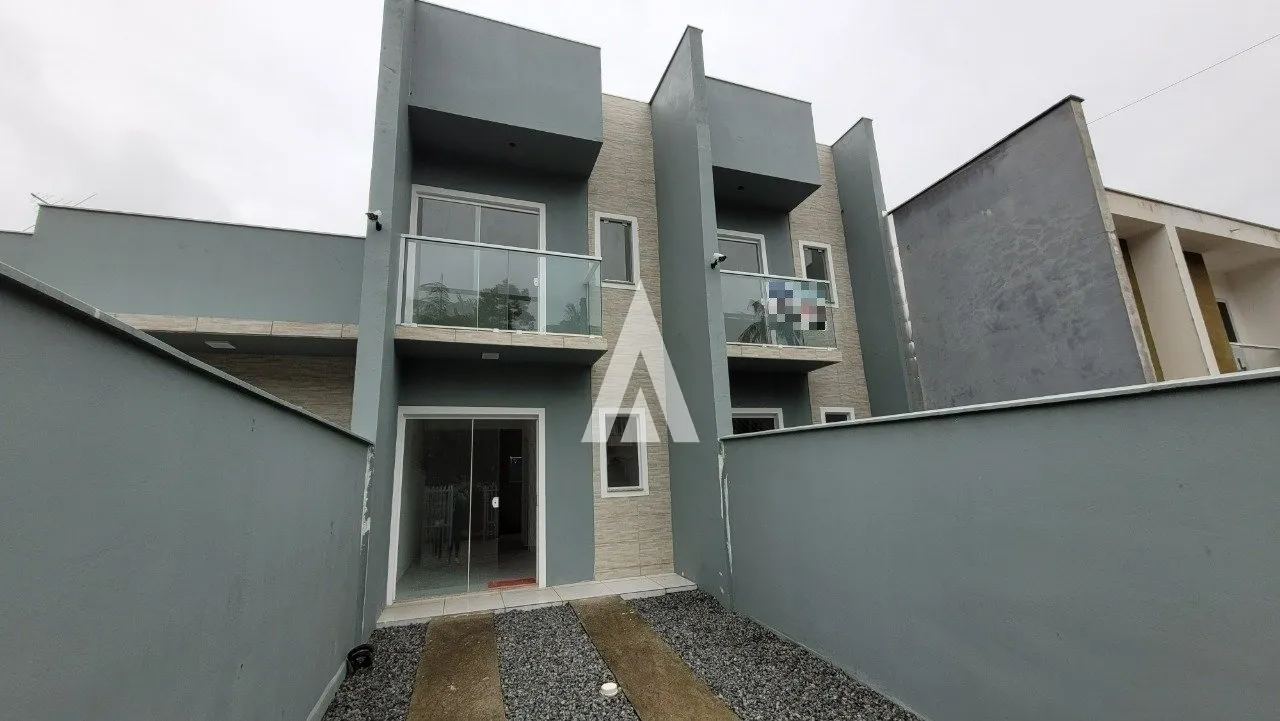 Sobrado Geminado com 2 quarto(s) à venda no bairro Floresta em Joinville, por R$ 350.000.00. - foto 1