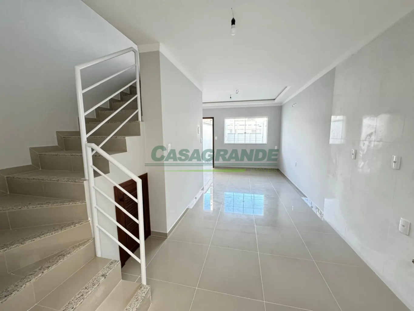 Sobrados pronto para morar em ótima localização no bairro Itoupava Norte, próximo ao Shopping Park Europeu. — foto 5