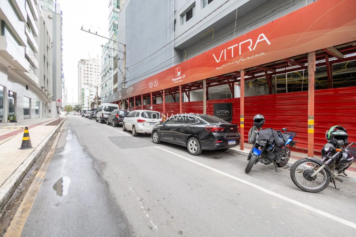 Loja comercial, sala frente Avenida Brasil em Balneário de Camboriú, centro, loja térrea, prédio novo Vitra by Pininfarina Pasqualotto & GT — foto 3