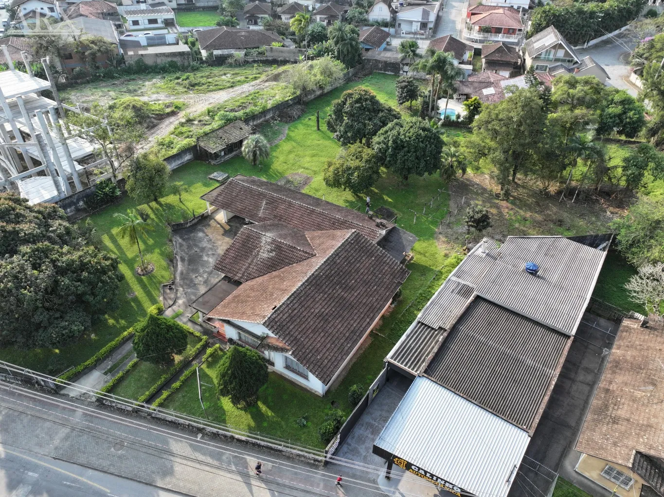 Excelente terreno na rua Amazonas, bairro Garcia - foto 1