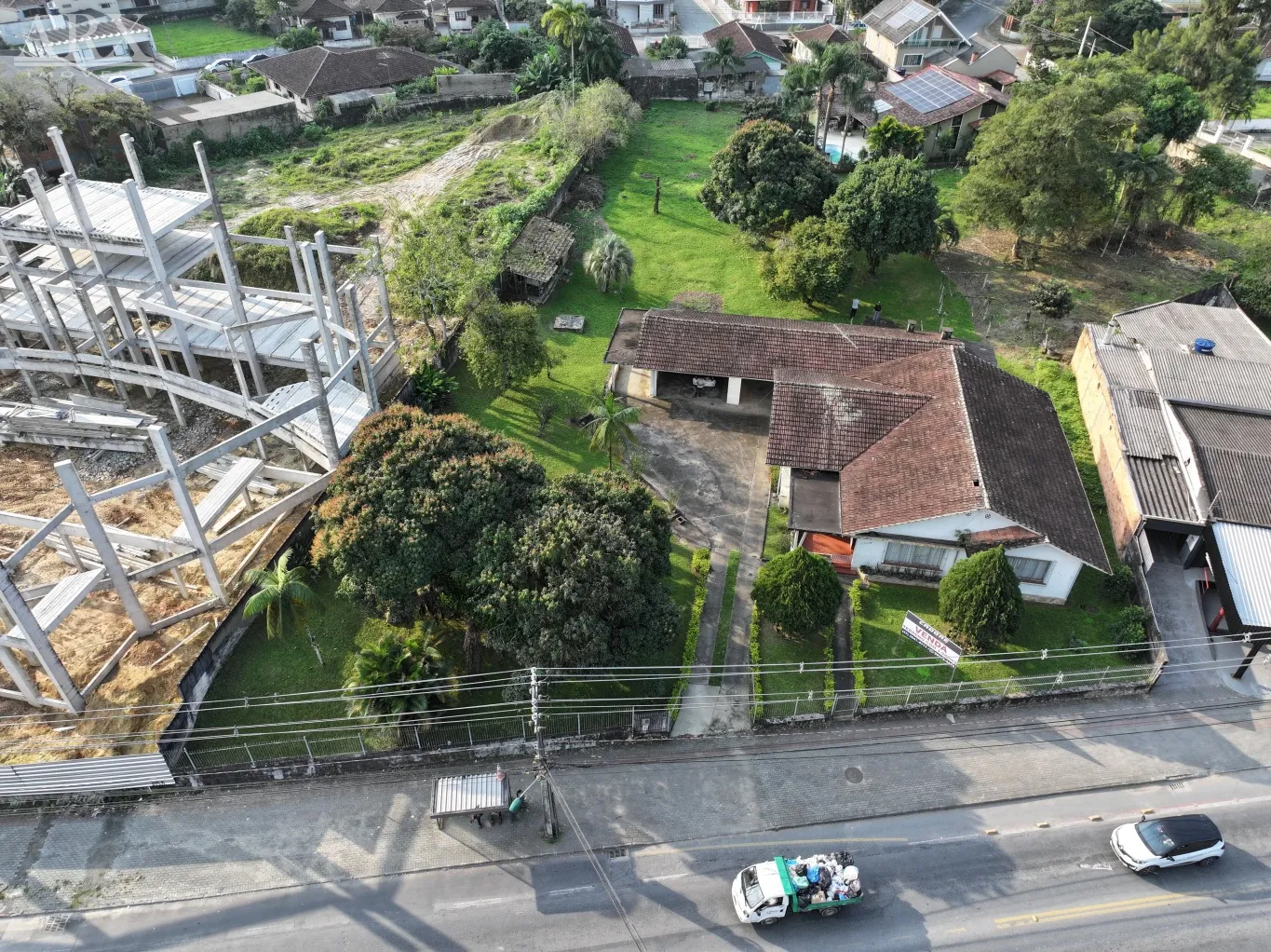 Excelente terreno na rua Amazonas, bairro Garcia — foto 2