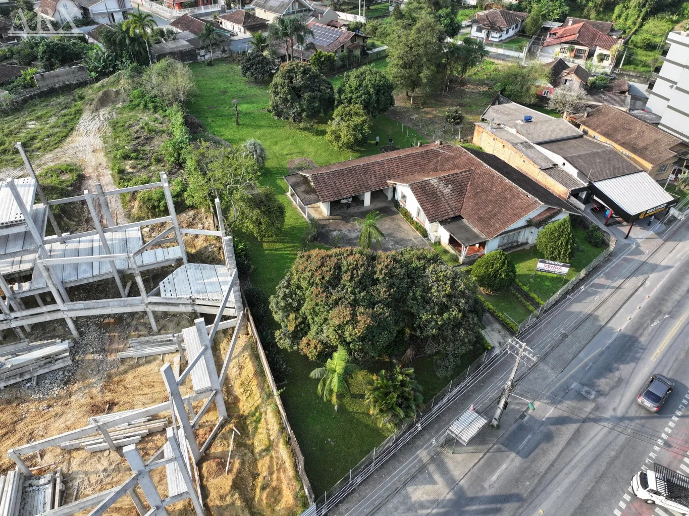 Excelente terreno na rua Amazonas, bairro Garcia — foto 3