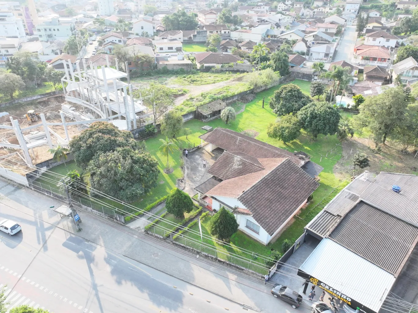 Excelente terreno na rua Amazonas, bairro Garcia — foto 6