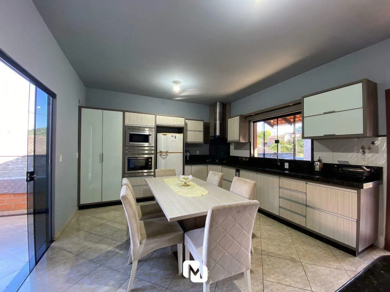 Casa · à venda · 3 quartos · 360m² · Velha Central, Blumenau