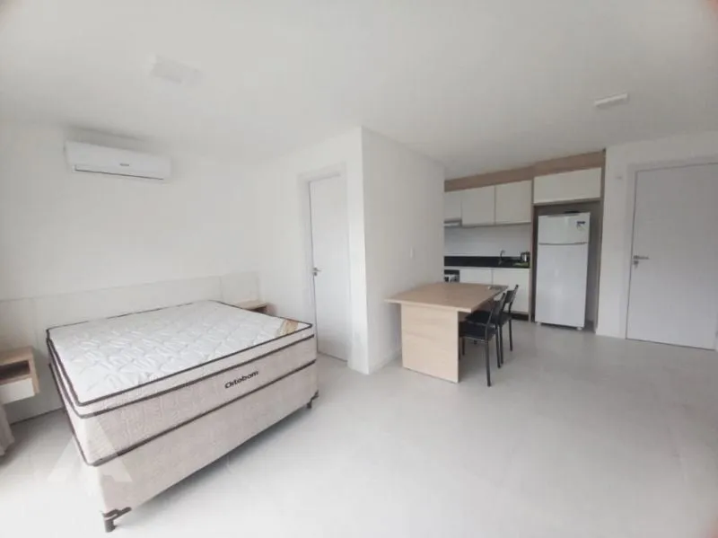 Lindo loft mobiliado à venda, no Centro de Blumenau!! — foto 3