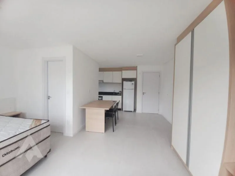 Lindo loft mobiliado à venda, no Centro de Blumenau!! — foto 4