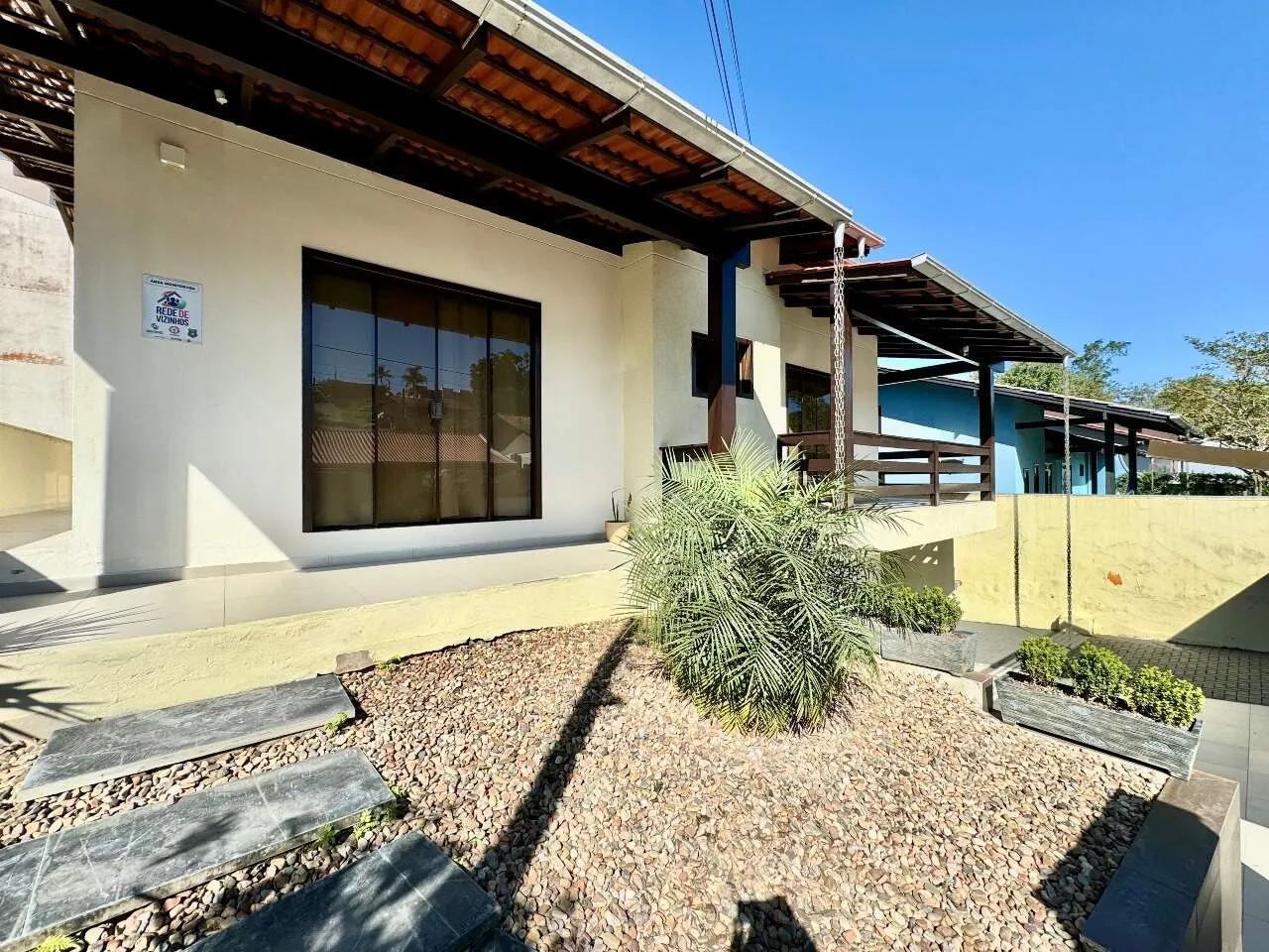 Ampla casa com espaço comercial e área de lazer na Velha Central! — foto 2