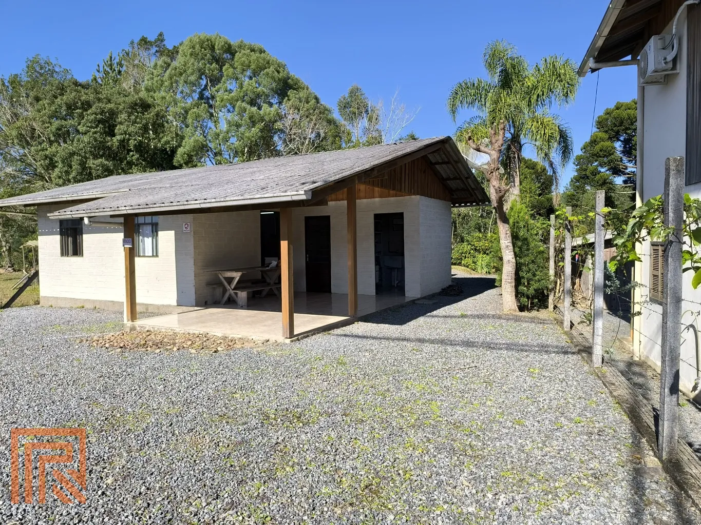 Casa em Alto Cedros ótima oportunidade de lazer. — foto 2