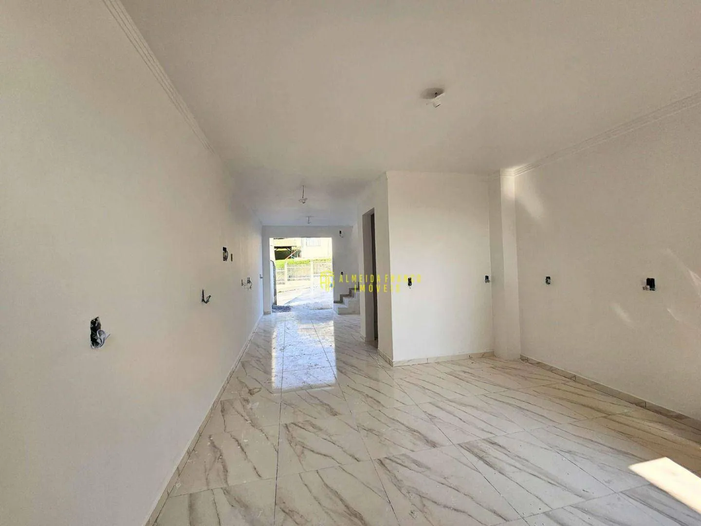 obrado com um enorme quintal localizado no bairro Itoupava Central em Blumenau!!! — foto 3