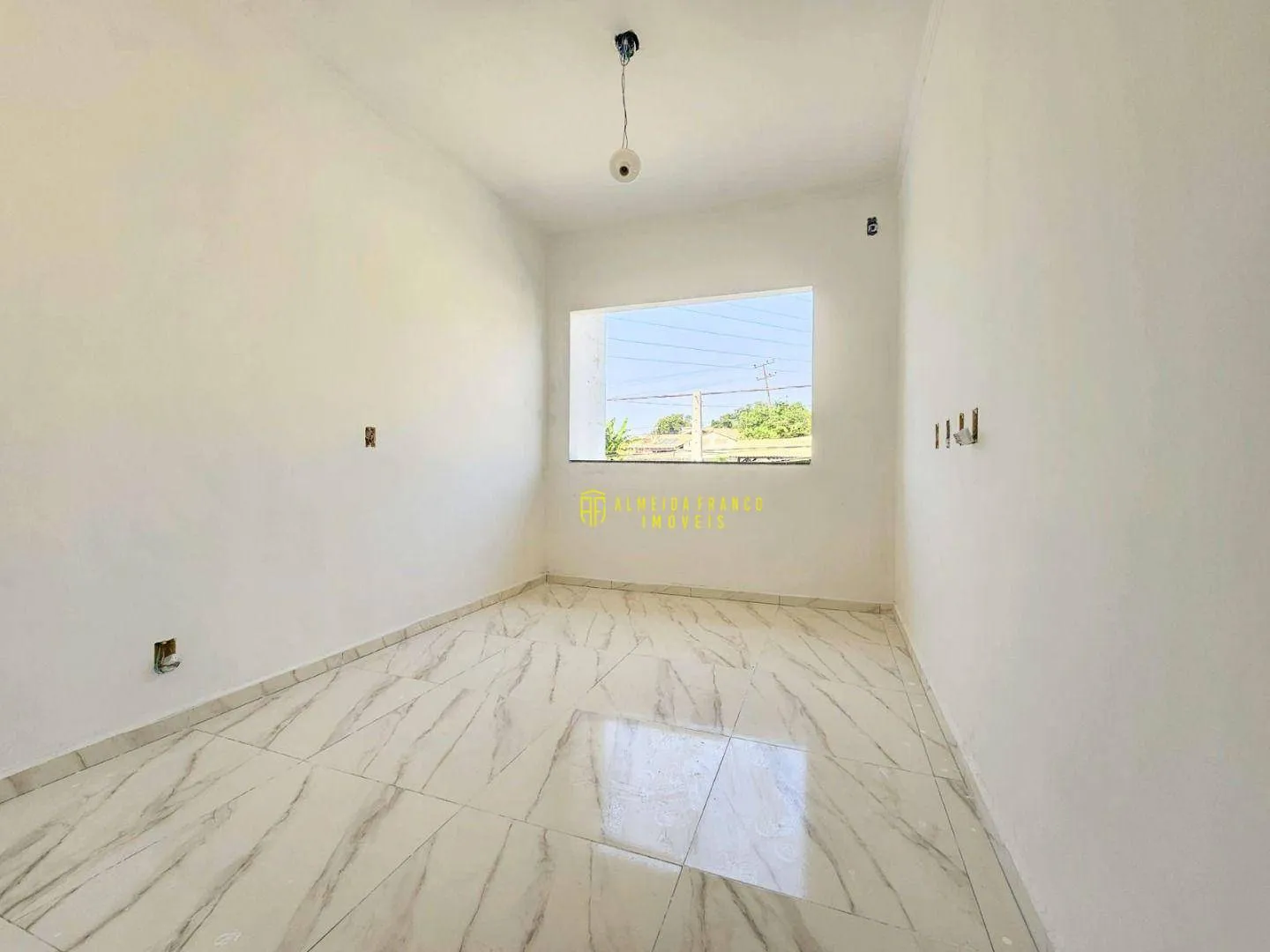 obrado com um enorme quintal localizado no bairro Itoupava Central em Blumenau!!! — foto 4