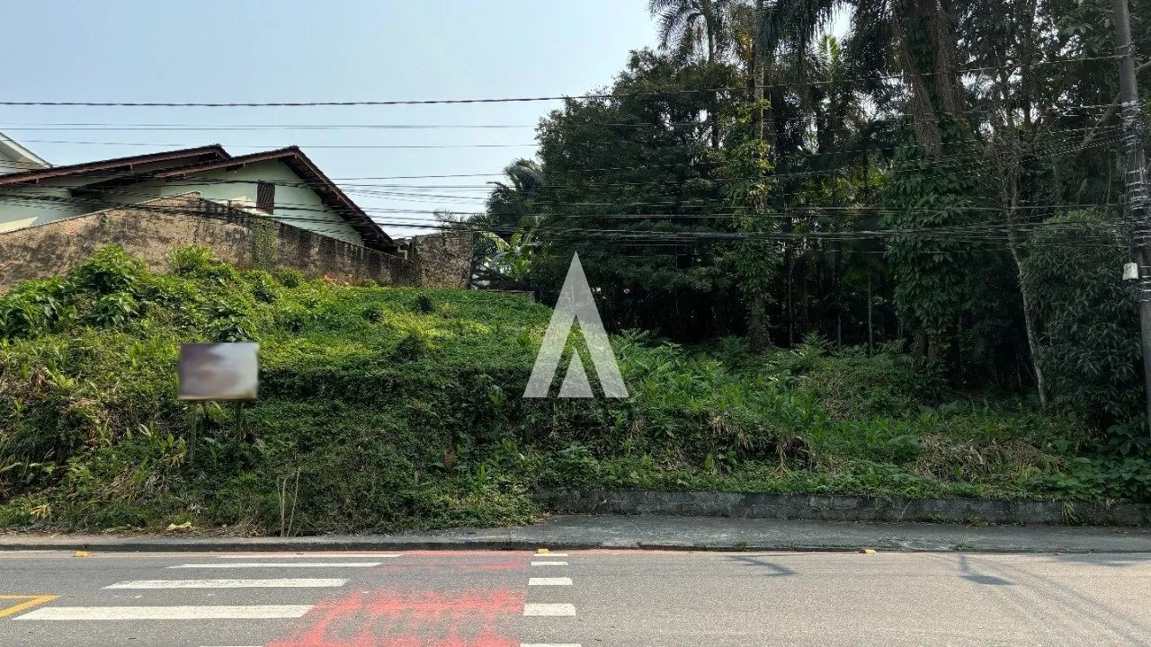 Terreno com 369,85m à venda no bairro Costa e Silva em Joinville-SC por R$370.000,00. - foto 1