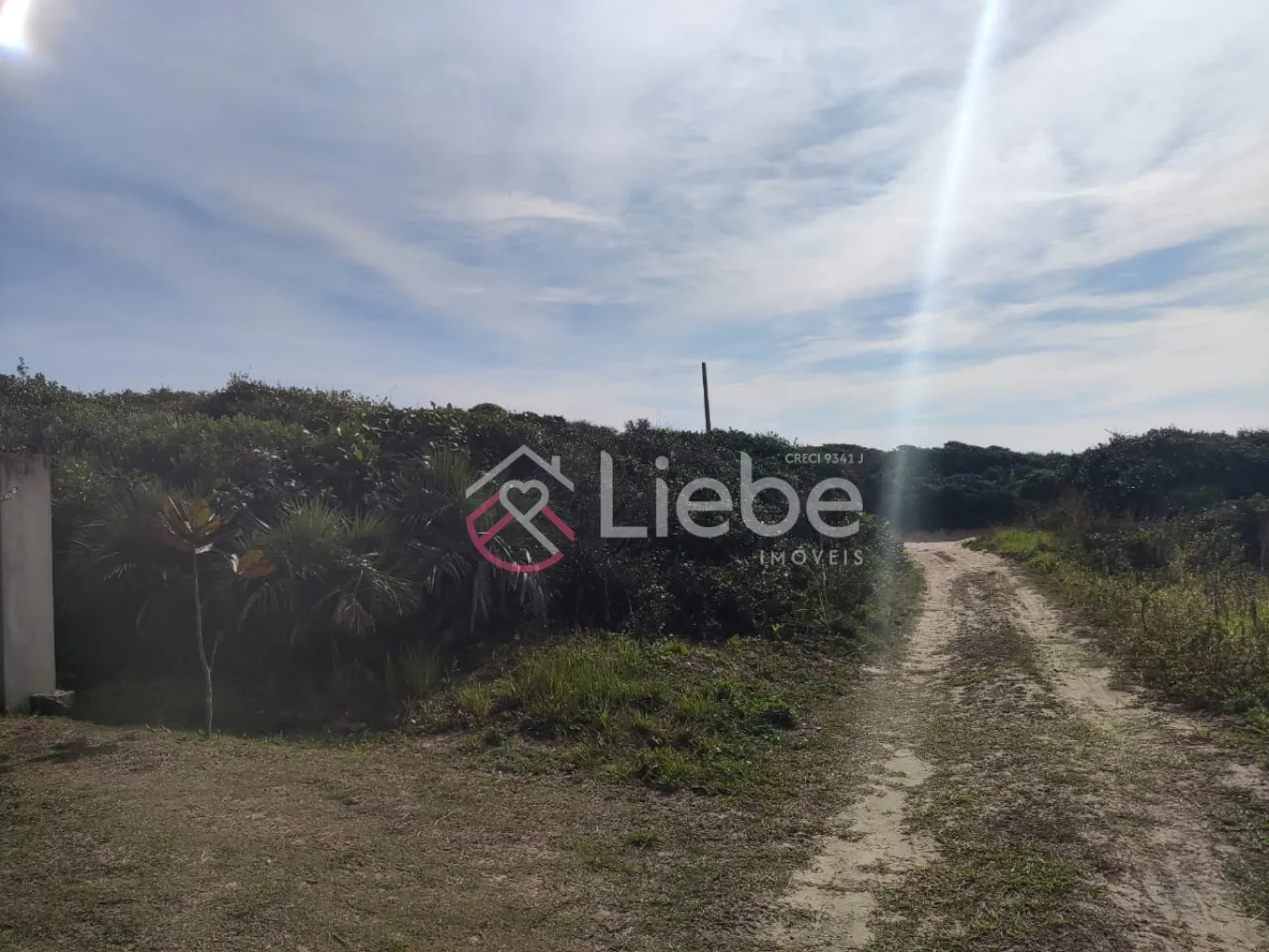 Excelente oportunidade de terreno na Praia do Ervino na cidade de São Francisco do Sul com 375,00m, fazendo frente em 12,50 metros. — foto 6
