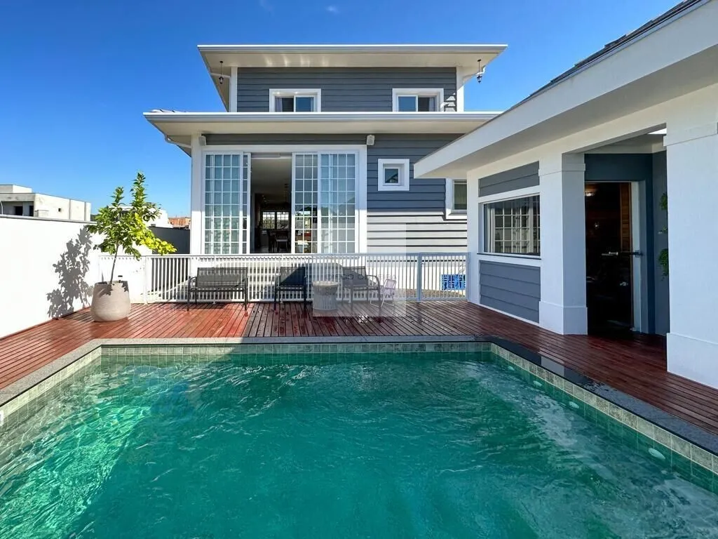 Casa em estilo norte Americano e, Blumenau-SC - foto 1