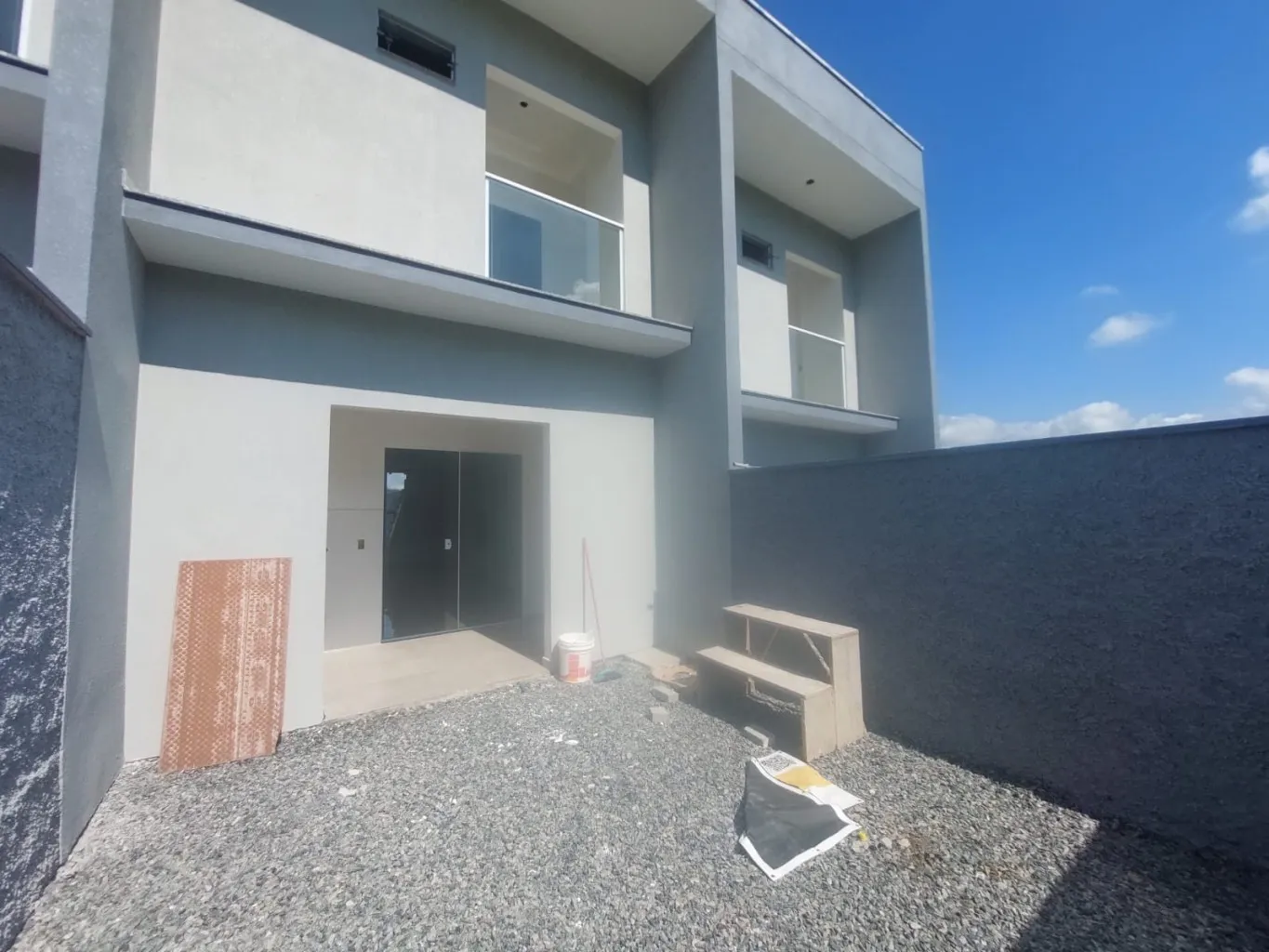 Sobrado com duas suítes no Bairro Santa Terezinha — foto 7