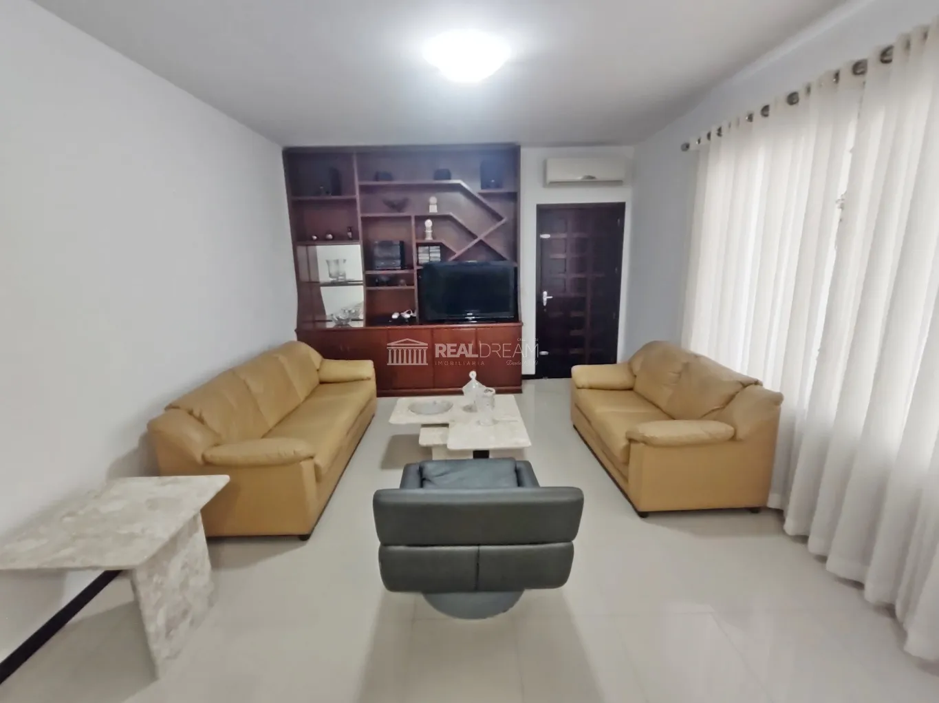 Ampla casa averbado de 3 dormitórios no bairro Vorstadt — foto 4