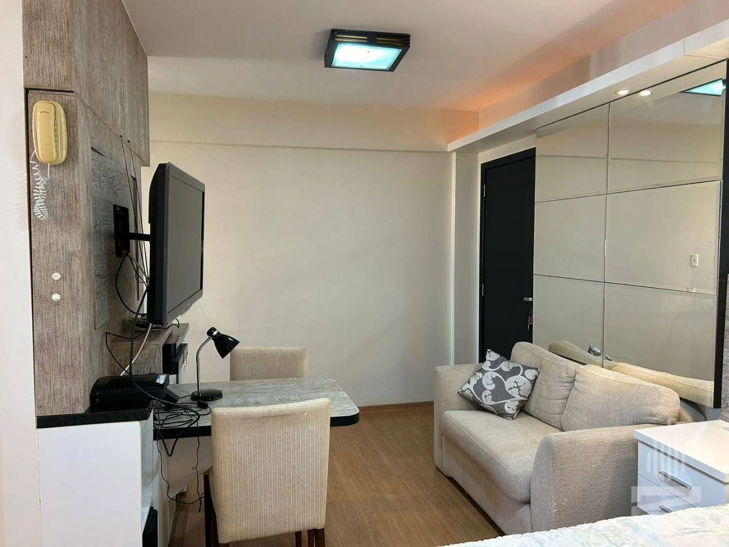 Loft Mobiliado para Investidores, à Venda no Centro de Blumenau — foto 2