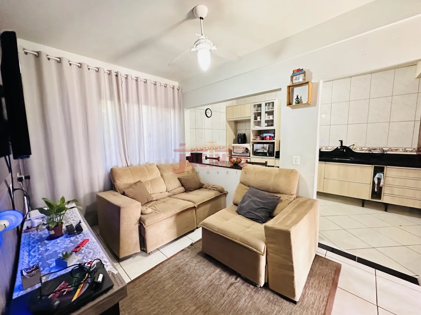 Casa de 2 pavimentos para duas famílias! Vem conferir! — foto 5