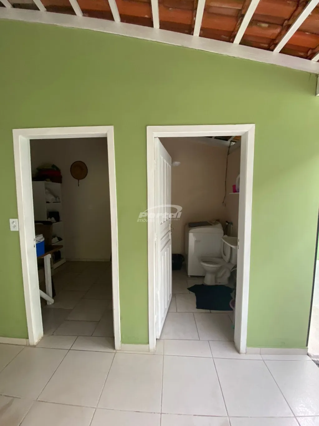 Casa térrea, 3 Dormitórios 2 Banheiros 4 Vagas Garagem Coberta 1 Sala de TV 1 Cozinha1 Área de serviço — foto 4