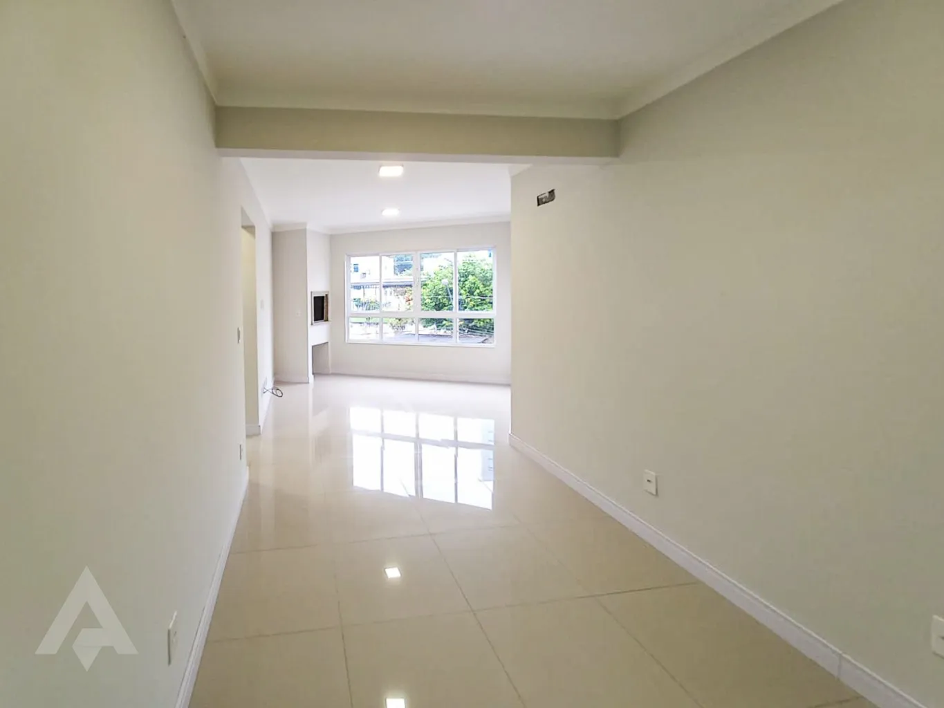 Apartamento com 2 dormitórios à venda por R$ 375.000,00 - Bairro Garcia - Blumenau/SC — foto 2