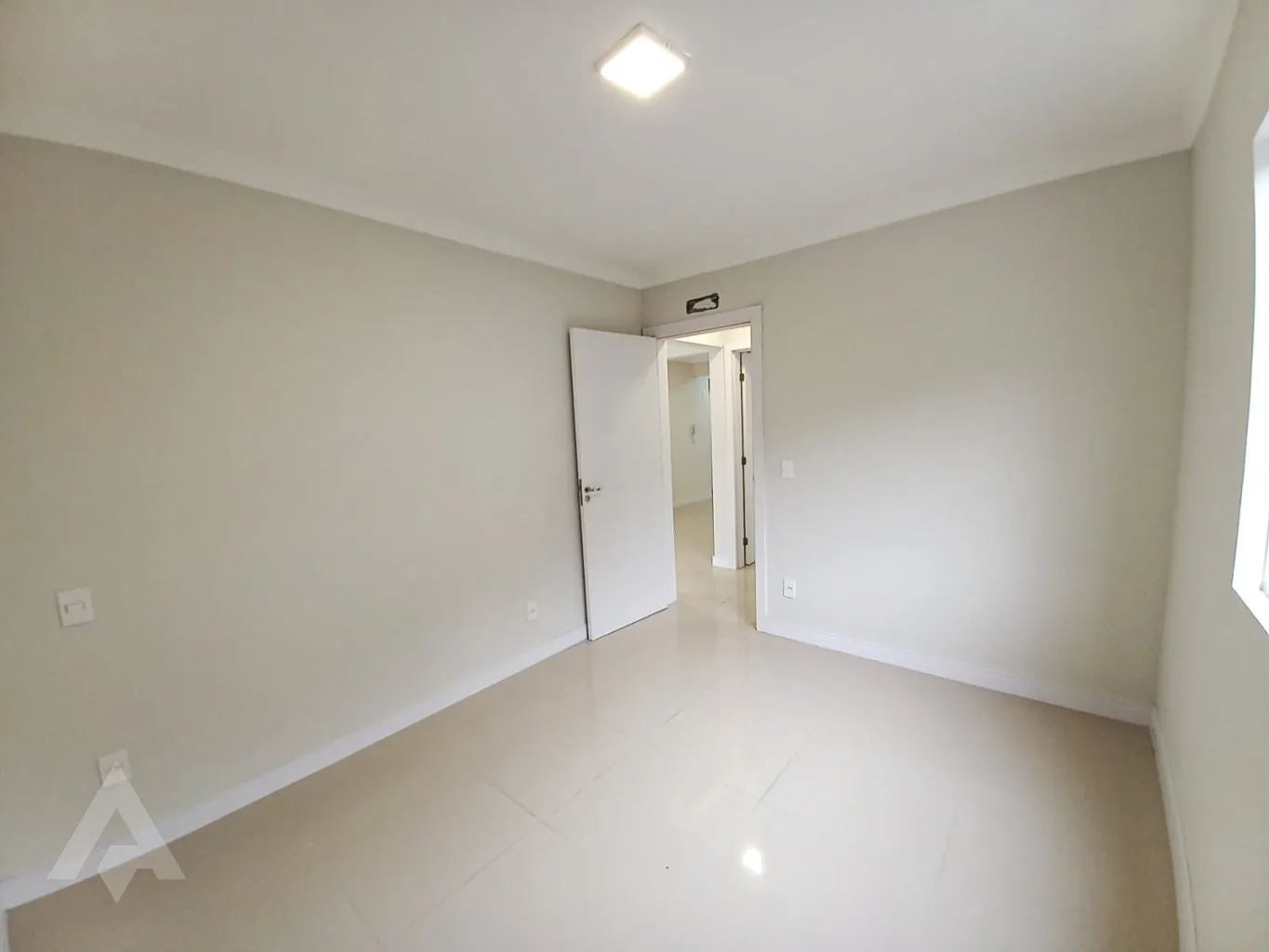 Apartamento com 2 dormitórios à venda por R$ 375.000,00 - Bairro Garcia - Blumenau/SC — foto 7