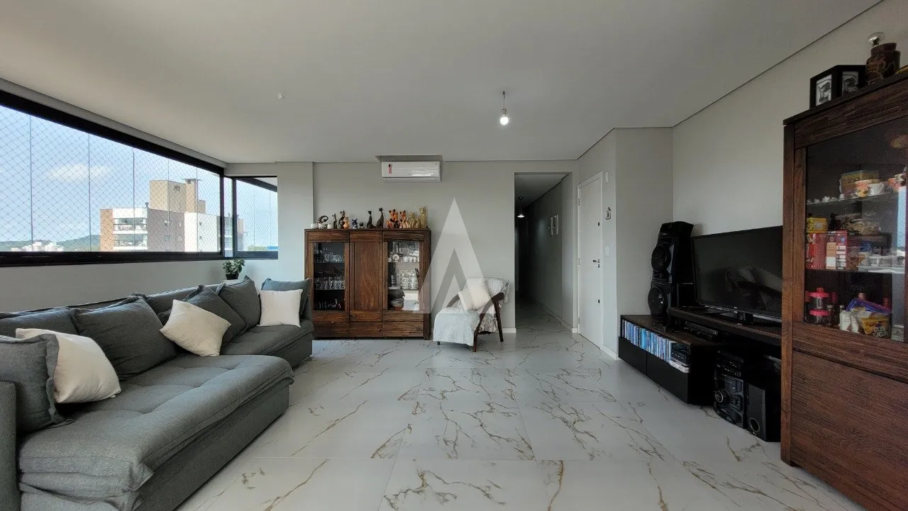 Cobertura com 3 suíte(s) à venda no bairro Saguaçu em JOINVILLE, por R$ 1.050.000.00. — foto 6