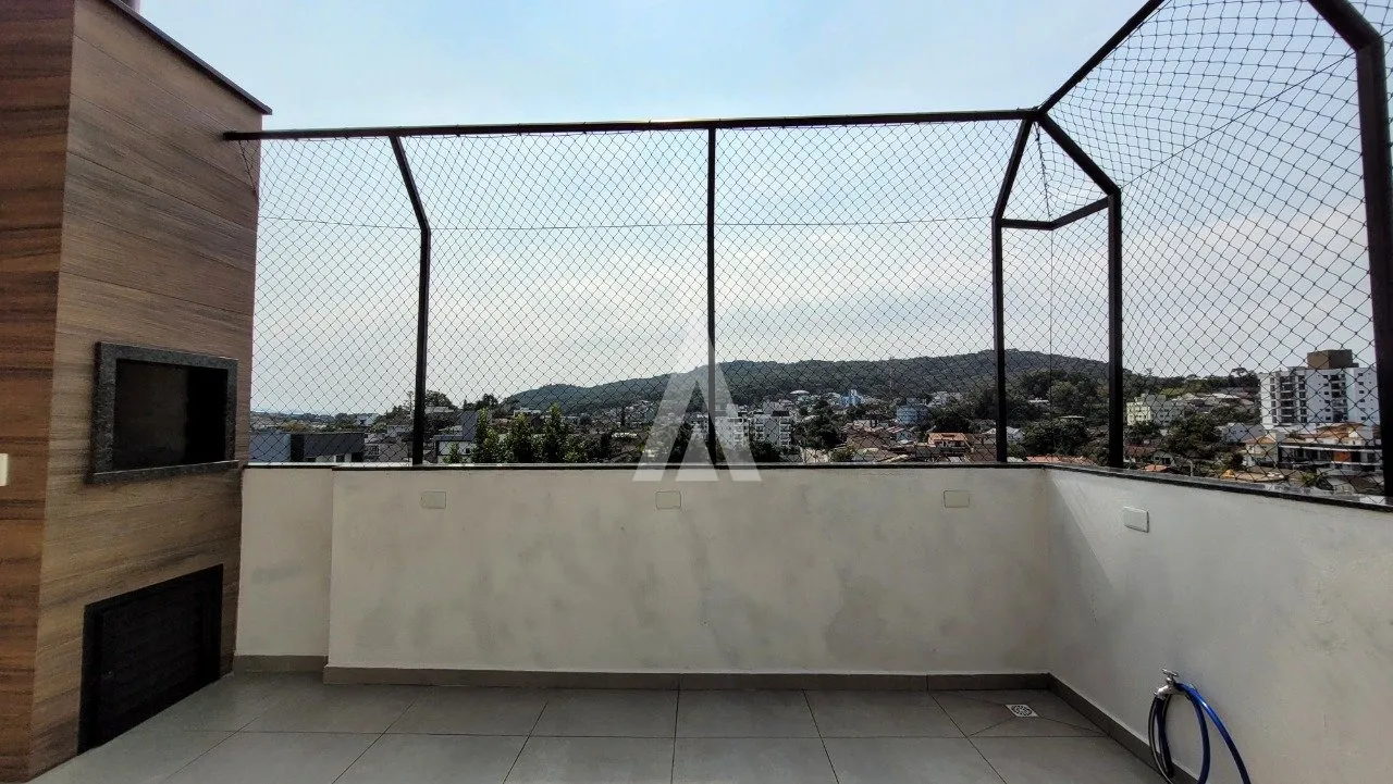 Cobertura com 3 suíte(s) à venda no bairro Saguaçu em JOINVILLE, por R$ 1.050.000.00. — foto 2