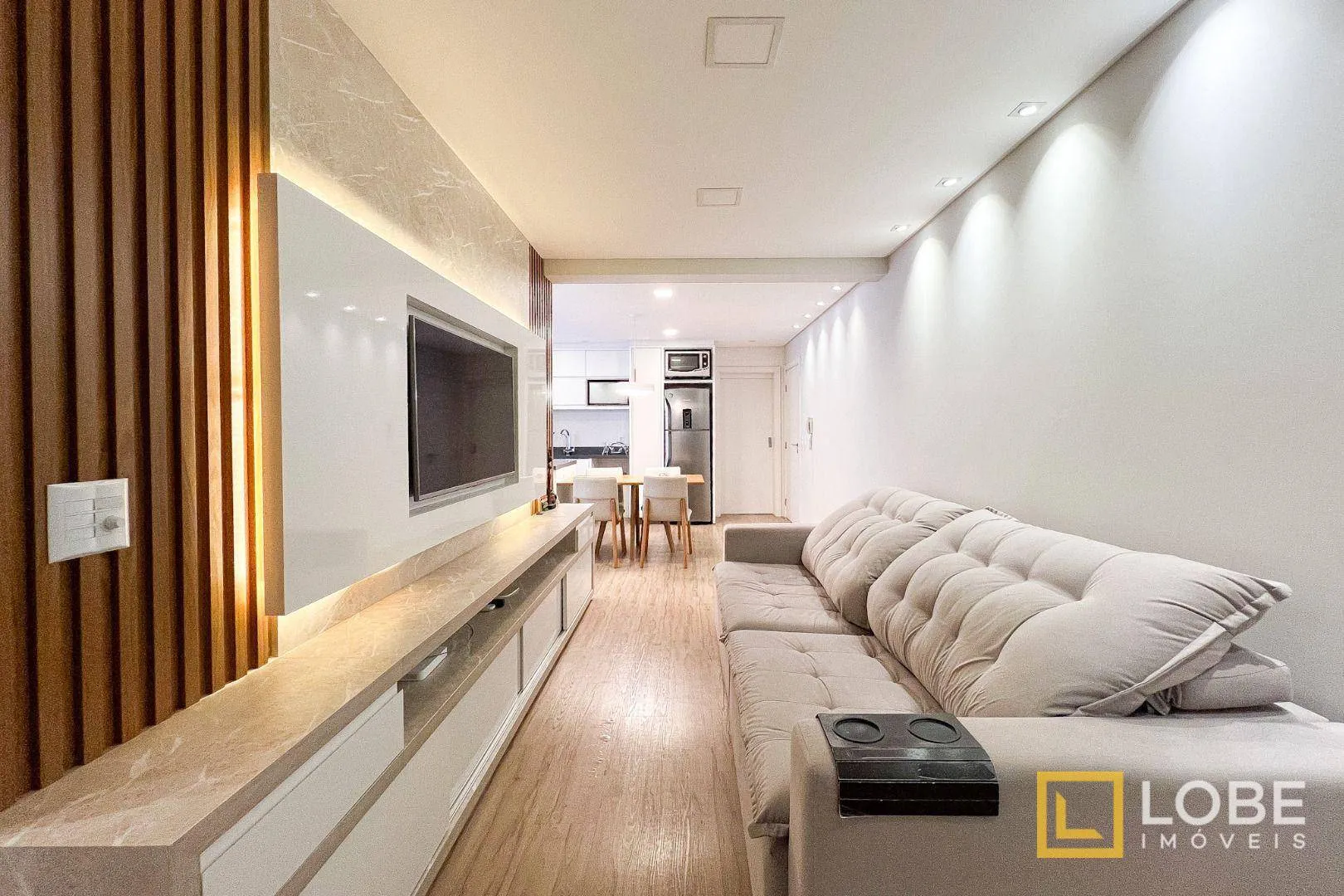 Apartamento à venda, 75 m por R$ 650.000,00 - Água Verde - Blumenau/SC - foto 1