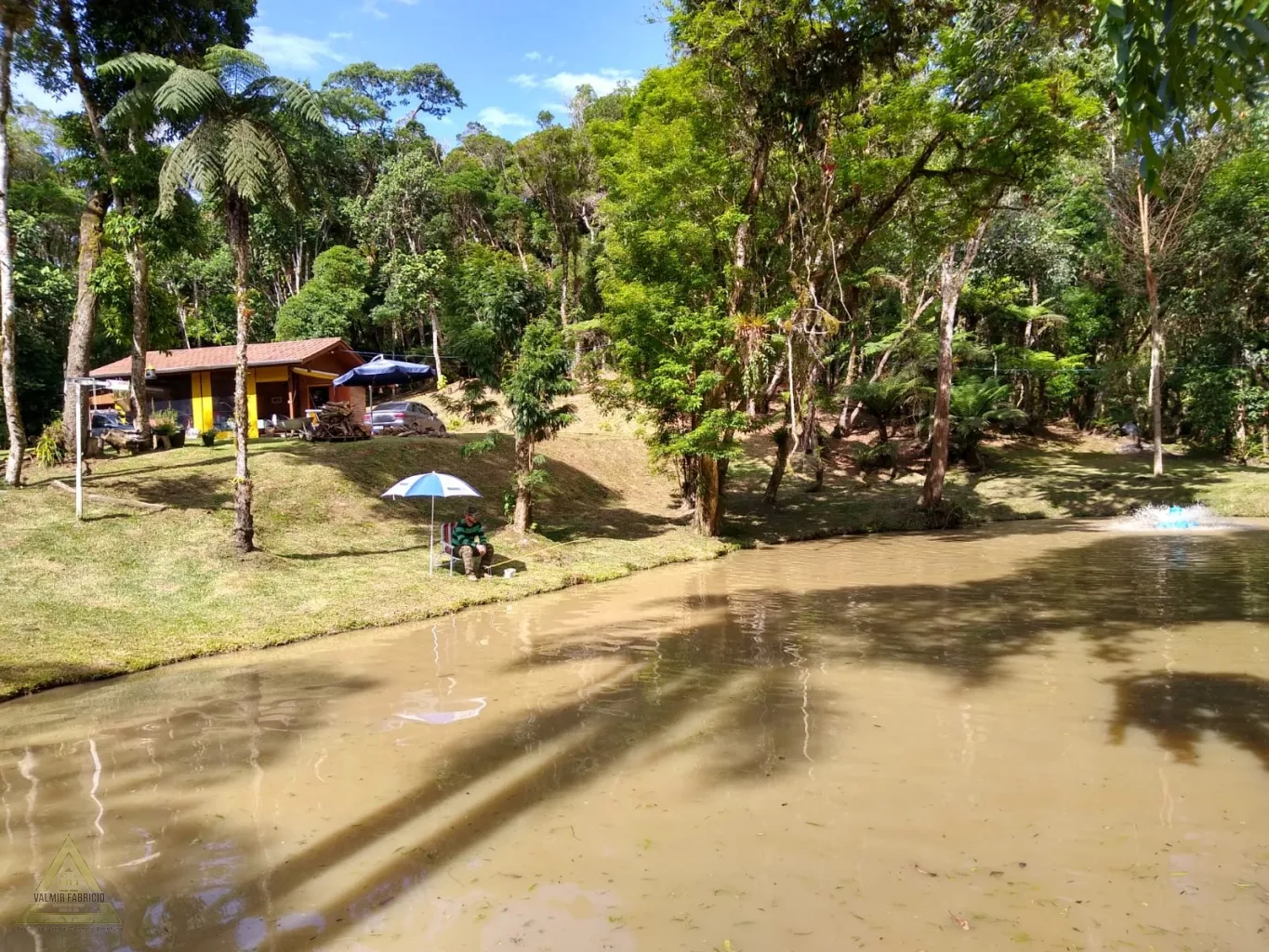 Procura-se uma família para viver histórias inesquecíveis. - foto 1
