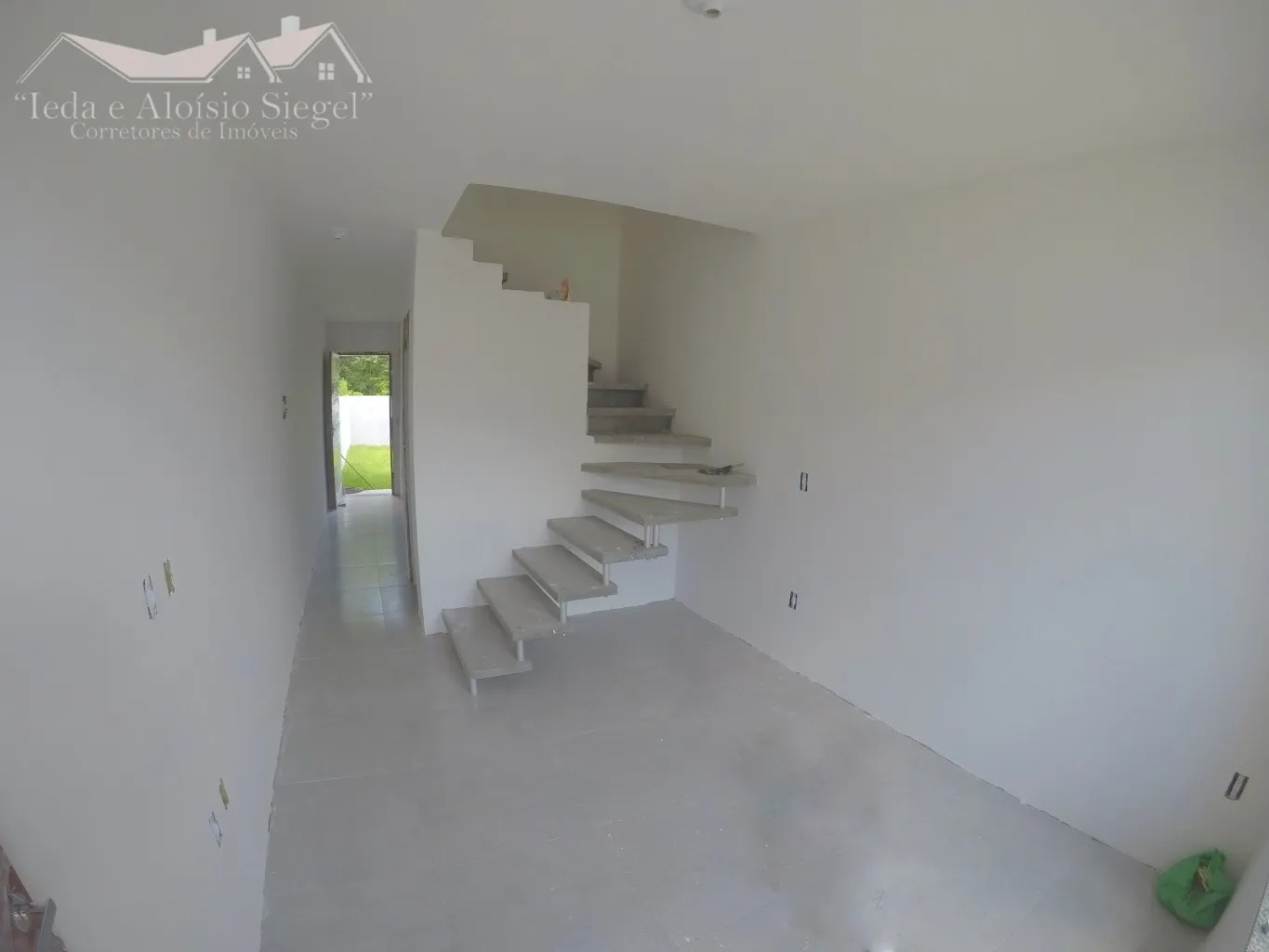 Sobrado com Espaço nos fundos -Bairro Itoupava Central Blumenau/SC Ref. 1351 — foto 3
