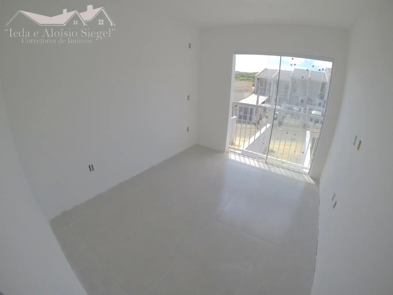 Sobrado com Espaço nos fundos -Bairro Itoupava Central Blumenau/SC Ref. 1351 — foto 7