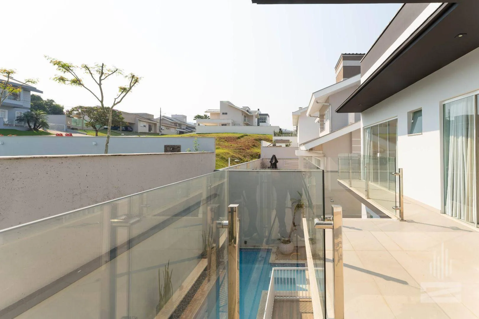 Casa com 3 dormitórios à venda, 341 m por R$ 2.350.000 - Golden Park - Blumenau/SC — foto 2