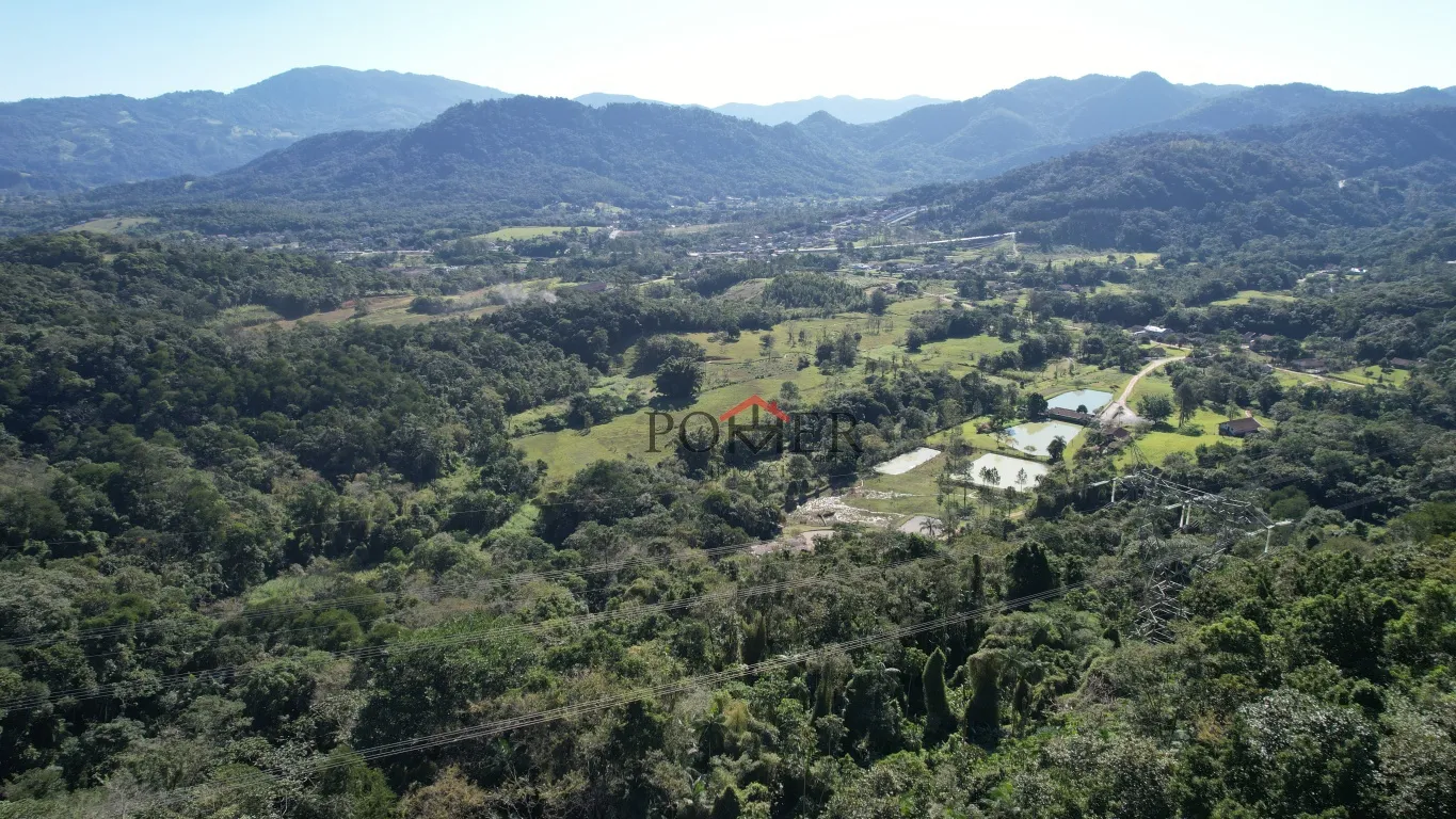 Oportunidade de sitio ou terreno em Pomerode, com 182.413,52m, fácil acesso a 15 minutos de centro da cidade. — foto 2