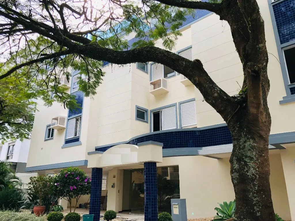 Apartamento em Florianópolis - foto 1