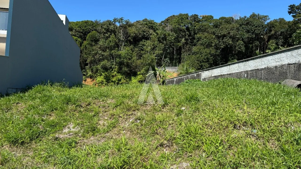 Terreno à venda no bairro Floresta em Joinville, por R$ 750.000.00. - foto 1