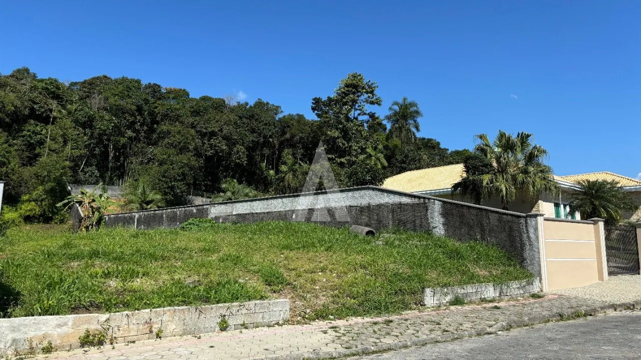 Terreno à venda no bairro Floresta em Joinville, por R$ 750.000.00. — foto 4
