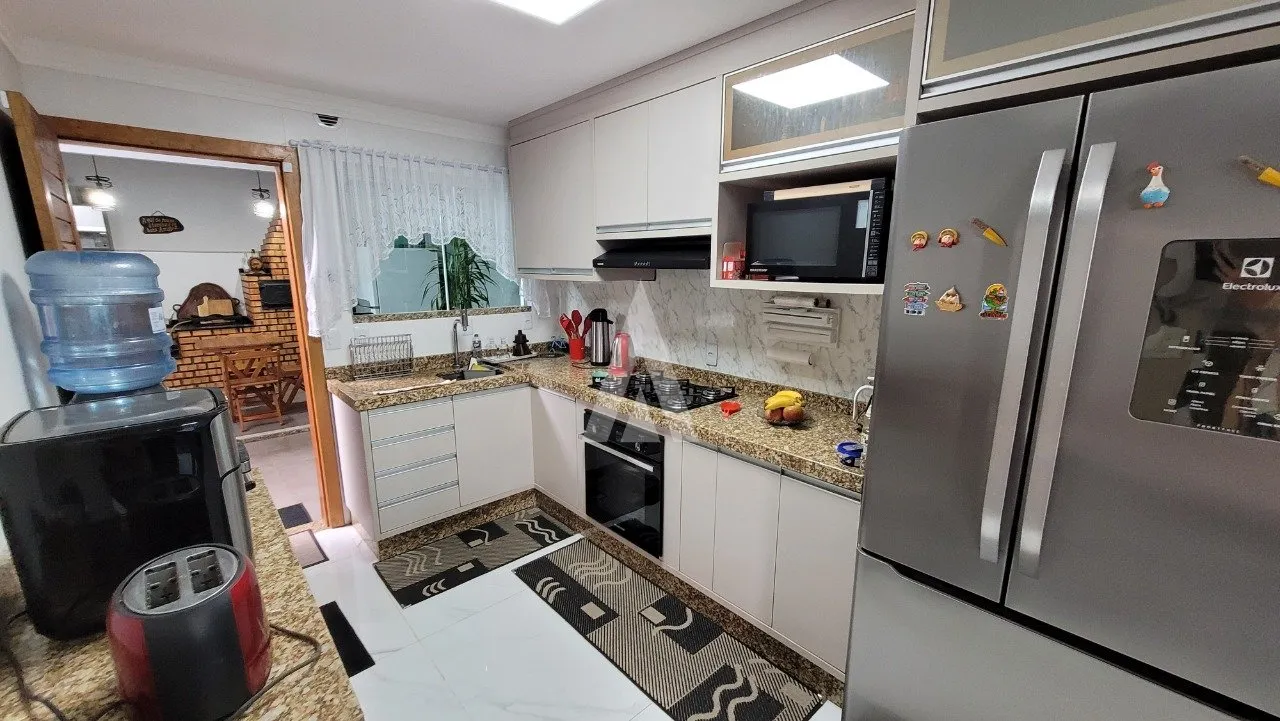 Sobrado com 1 suíte(s) mais 3 quarto(s) à venda no bairro Itajuba em Barra Velha, por R$ 1.200.000,00. — foto 4