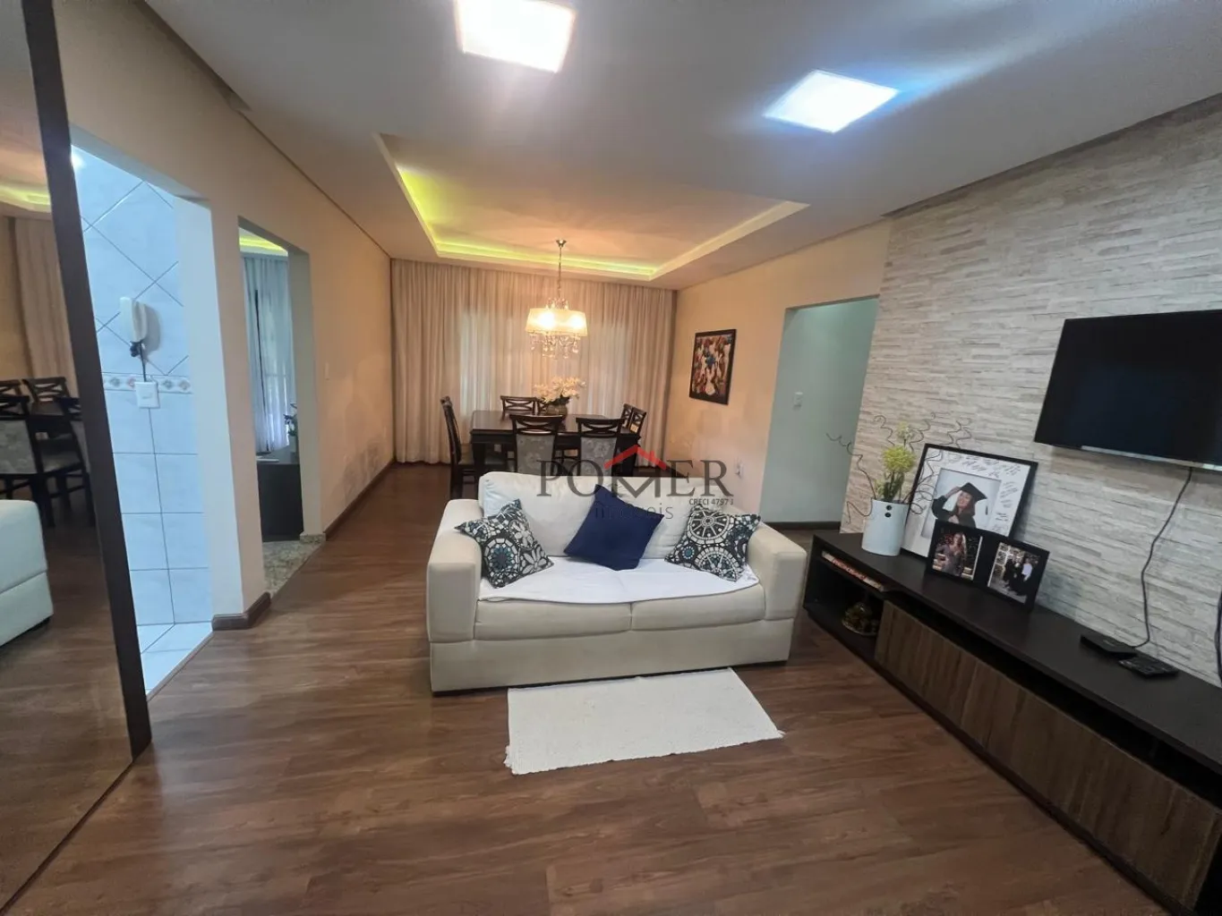 Belíssimo Sítio, com uma linda casa de tijolos a vista, no Bairro Rega, na cidade de Pomerode, edificada num terreno com 25.880,80m. — foto 7