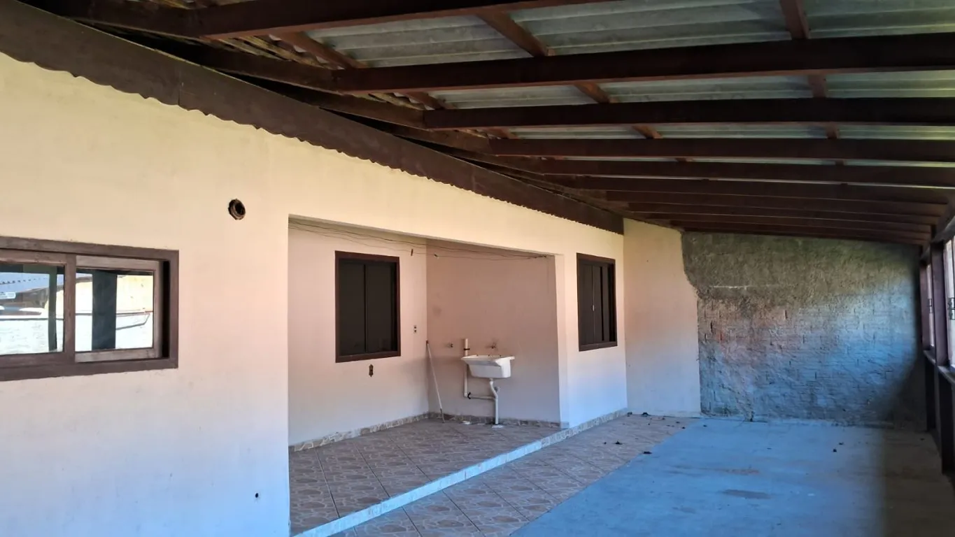 Ótima casa de Alvenaria com lindo terreno para venda em Blumenau, SC. — foto 6