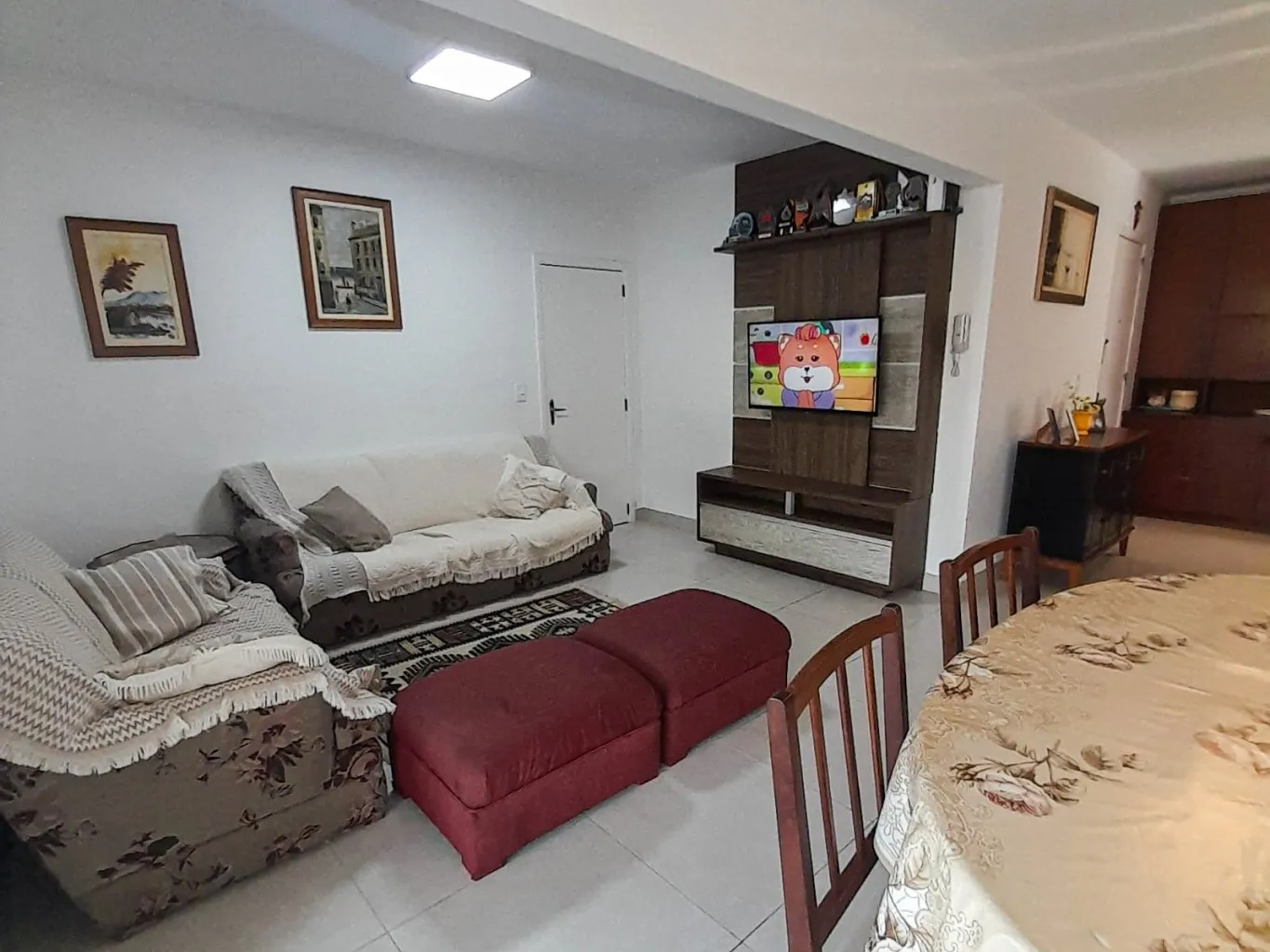 Apartamento em Bombinhas com 03 dormitórios, sendo 01 suíte - Centro | A 70 metros do mar — foto 2