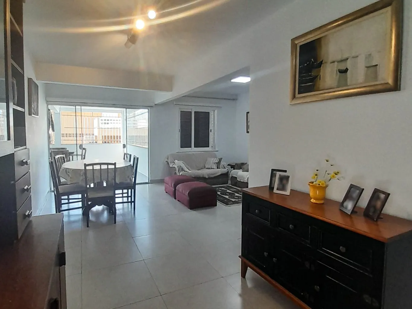 Apartamento em Bombinhas com 03 dormitórios, sendo 01 suíte - Centro | A 70 metros do mar - foto 1