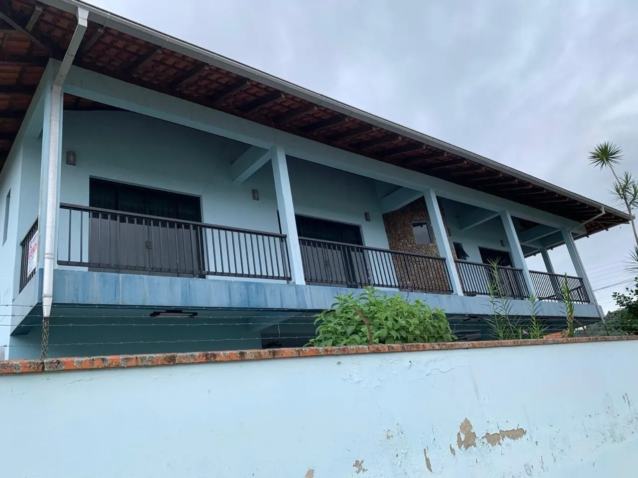 Casa de dormitórios no bairro Bela Vista em Gaspar - foto 1